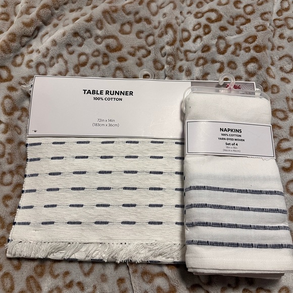 Other - Cotton Table Runner and Napkin Set - White and Blue